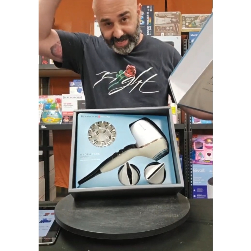 Remington Hair Dryer Kit - White and Black Accents